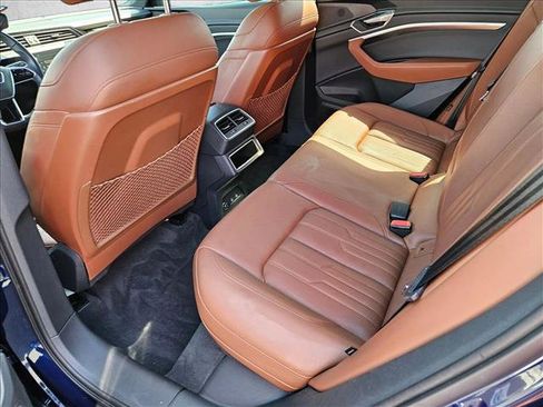 Used 2022 Audi e-tron Chronos AWD/4WD image 18