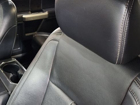 Used 2022 Ford F250 Lariat w/ Lariat Value Package AWD/4WD image 35