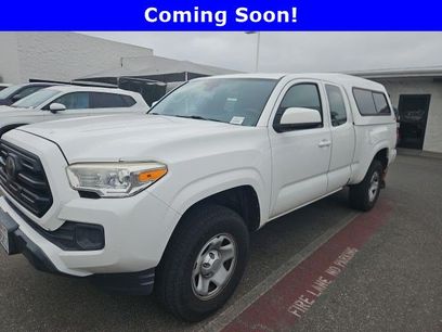 Used 2018 Toyota Tacoma SR w/ SR Convenience Package