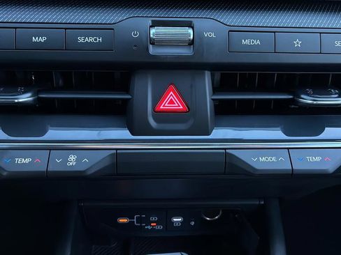 New 2026 Kia K4 GT-Line w/ GT-Line Sunroof Package FWD image 21