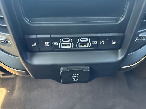 Used 2025 RAM 1500 Limited AWD/4WD image 14