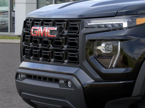 New 2026 GMC Canyon Elevation w/ Convenience Package image 13
