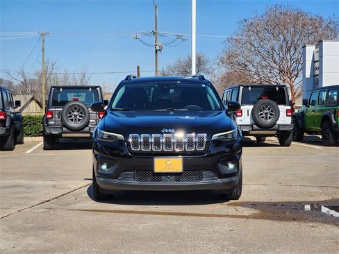 Used 2022 Jeep Cherokee Latitude Lux w/ Sun & Sound Group image 2