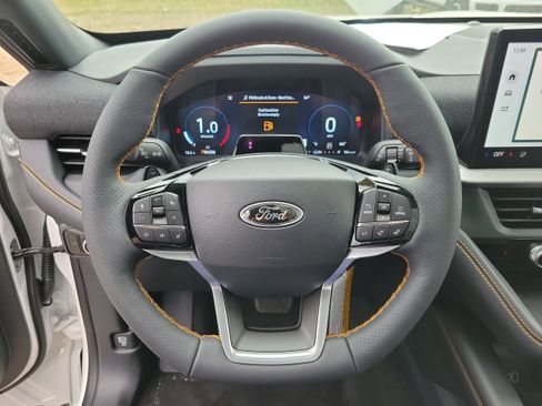 New 2026 Ford Explorer Tremor image 30