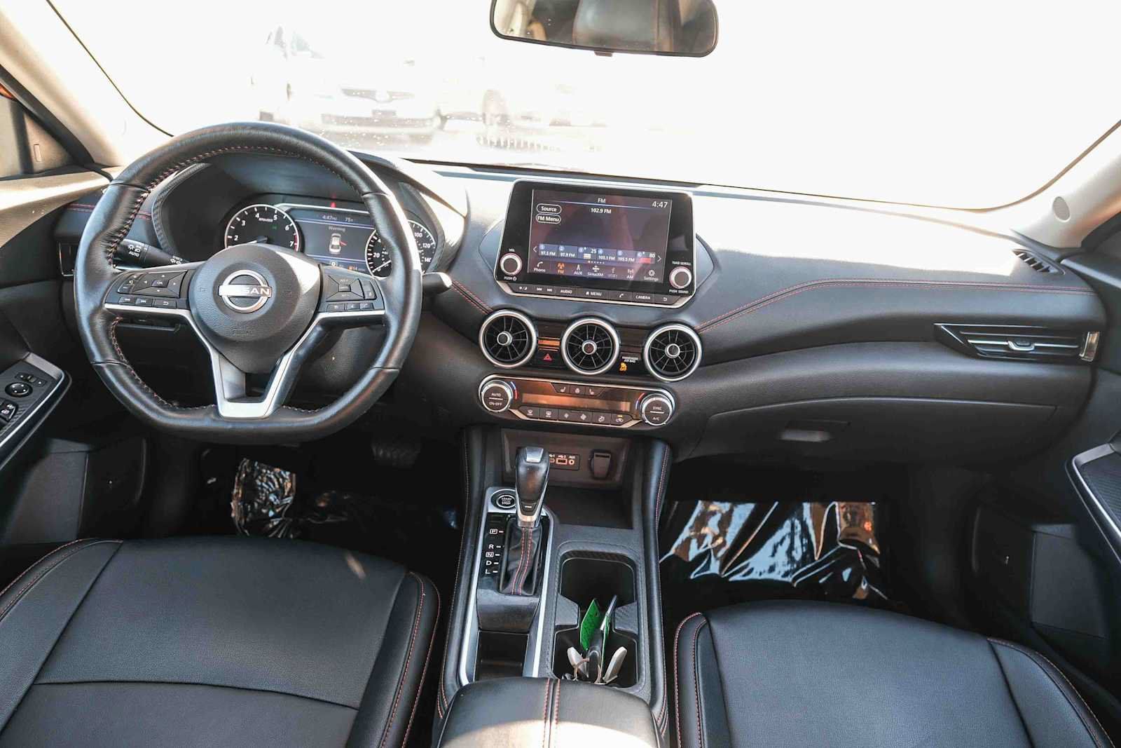 Used 2024 Nissan Sentra SR w/ SR Premium Package FWD image 13