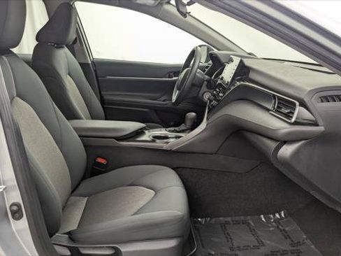 Used 2024 Toyota Camry LE FWD image 22