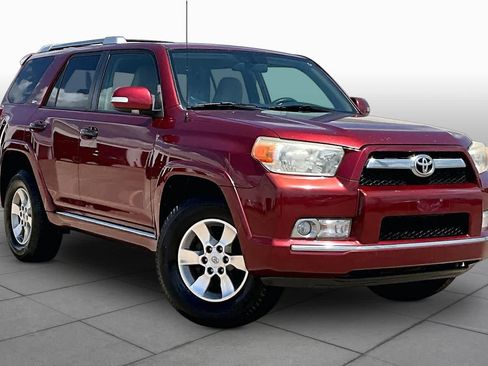 Used 2010 Toyota 4Runner SR5 RWD image 2