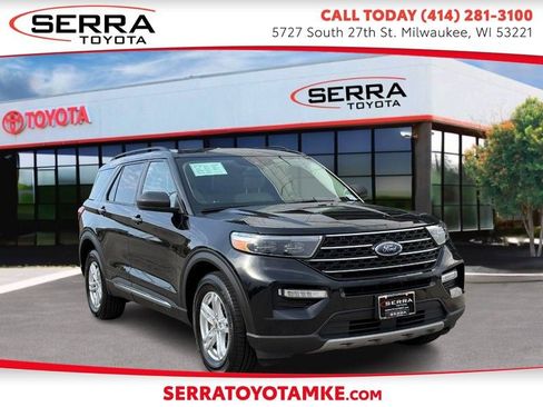 Used 2020 Ford Explorer XLT w/ Equipment Group 202A AWD/4WD image 1