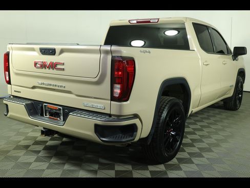 Used 2022 GMC Sierra 1500 Elevation image 15