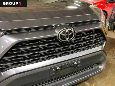 Certified 2023 Toyota RAV4 LE image 30