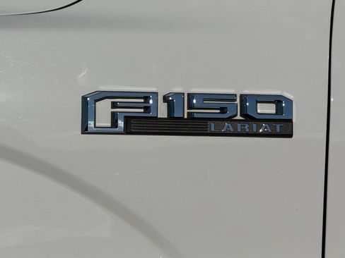 Used 2019 Ford F150 Lariat w/ Equipment Group 502A Luxury AWD/4WD image 6
