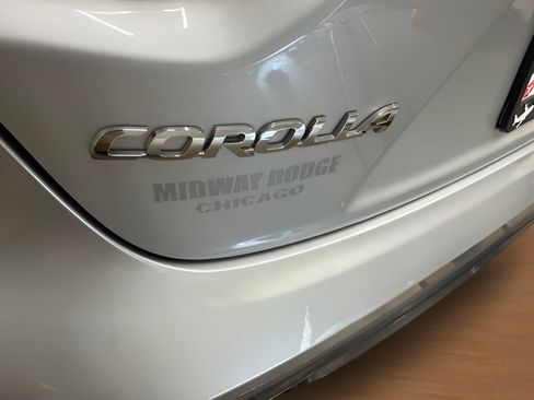 Used 2021 Toyota Corolla SE FWD image 8