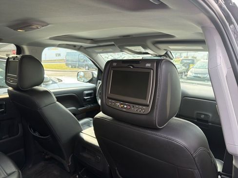 Used 2017 GMC Sierra 1500 Denali w/ Denali Ultimate Package image 4