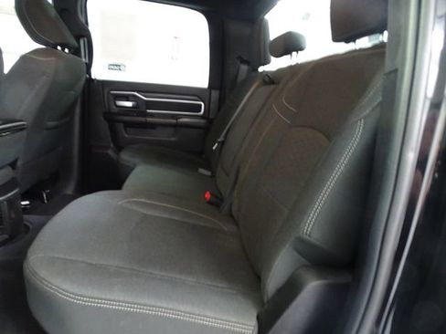 Certified 2025 RAM 2500 Big Horn AWD/4WD image 4