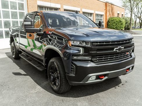 Used 2021 Chevrolet Silverado 1500 LT Trail Boss w/ Convenience Package II image 6