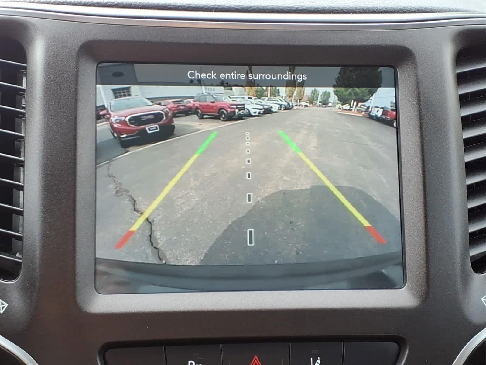 Used 2021 Jeep Cherokee Trailhawk w/ Trailer Tow Group AWD/4WD image 23