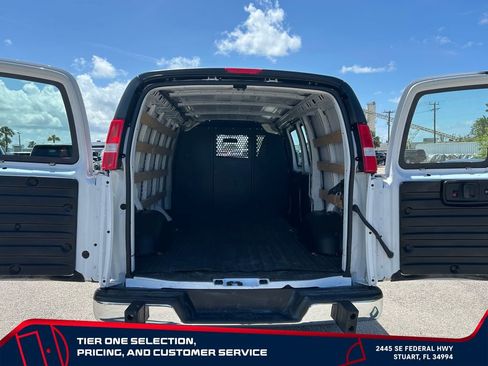 Used 2024 Chevrolet Express 2500 w/ Driver Convenience Package RWD image 10