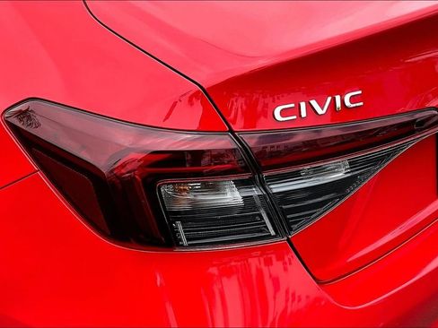 Used 2025 Honda Civic LX image 23