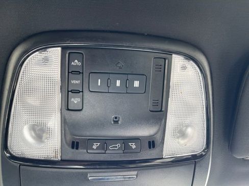 Used 2023 Dodge Durango GT AWD/4WD image 19