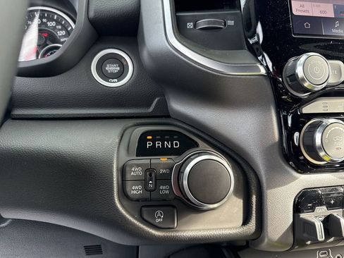 New 2026 RAM 1500 Big Horn AWD/4WD image 20