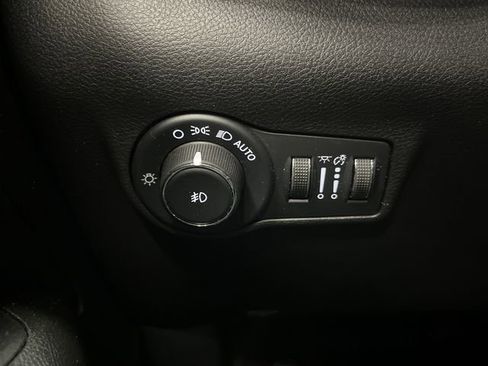 Used 2022 Jeep Compass Altitude image 22