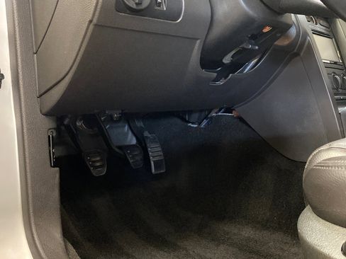 Used 2006 Ford Mustang GT image 20