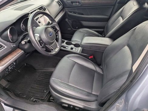 Used 2019 Subaru Outback 2.5i Limited image 8