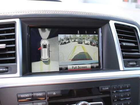 Used 2015 Mercedes-Benz GL 63 AMG 4MATIC w/ Accessory Chrome Package image 16