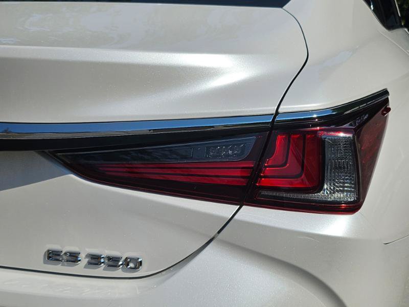 Used 2021 Lexus ES 350 w/ Premium Package FWD image 29