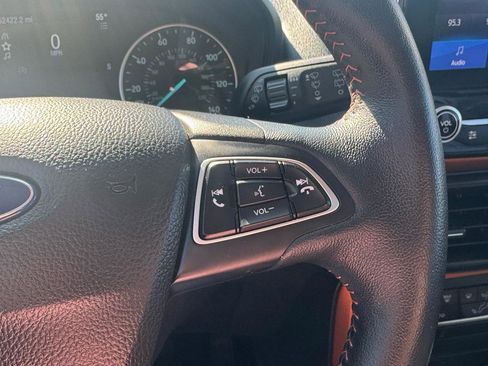Used 2021 Ford EcoSport SE w/ SE Appearance Package image 22