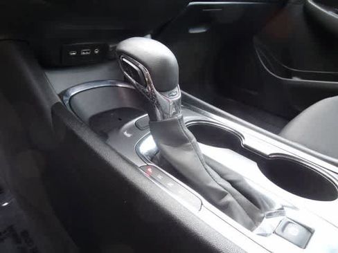 Used 2023 Chevrolet Malibu LT FWD image 27