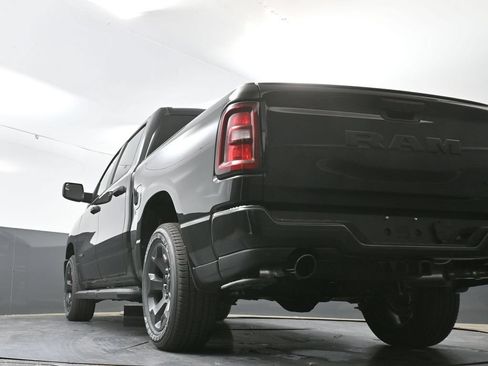New 2026 RAM 1500 Express AWD/4WD image 45