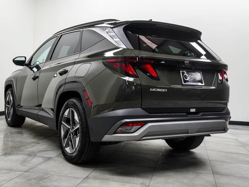 Used 2025 Hyundai Tucson SEL FWD image 11