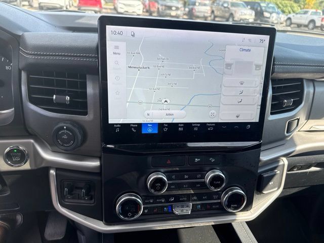 Used 2022 Ford Expedition XLT AWD/4WD image 19