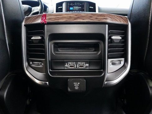 Used 2020 RAM 1500 Laramie image 30