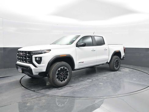 New 2026 GMC Canyon AT4 w/ Technology Plus Package image 4