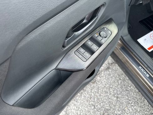 New 2026 Nissan Kicks S image 12