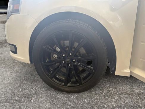 Used 2016 Ford Flex Limited w/ Limited Appearance Package image 12