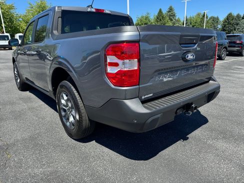 New 2026 Ford Maverick XLT w/ Equipment Group 301A AWD/4WD image 3