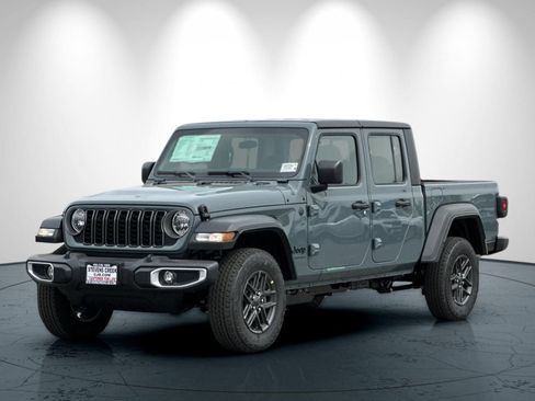 New 2026 Jeep Gladiator Sport AWD/4WD image 8