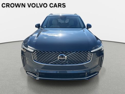 Used 2026 Volvo XC90 B6 Ultra w/ Protection Package AWD/4WD image 2