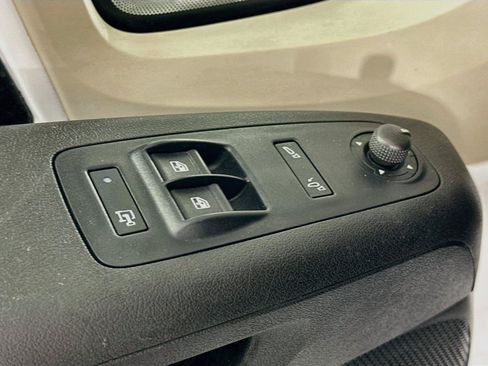Used 2018 RAM ProMaster 1500 FWD image 18
