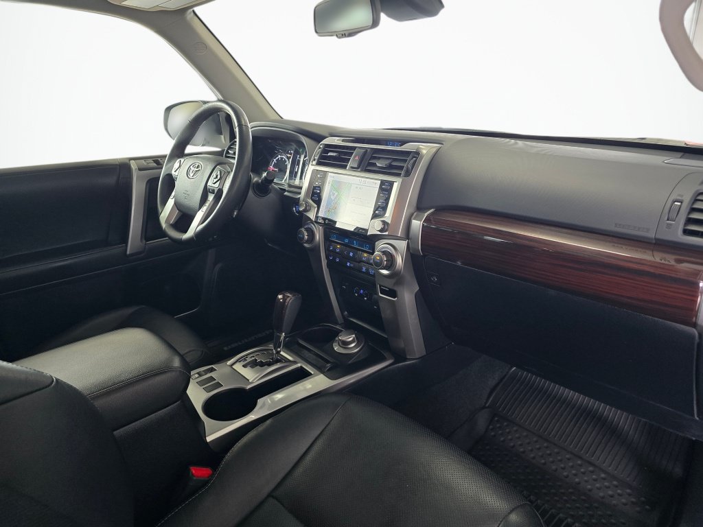 Used 2021 Toyota 4Runner Limited AWD/4WD image 44