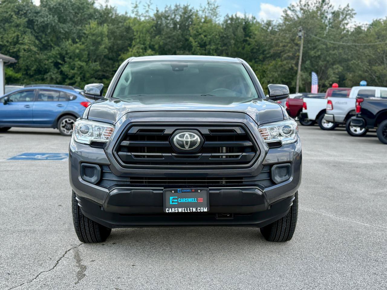 Used 2018 Toyota Tacoma SR w/ SR Convenience Package RWD image 2