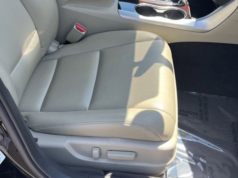 Used 2015 Acura TLX FWD image 31