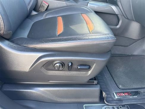 Used 2021 GMC Sierra 1500 AT4 image 12