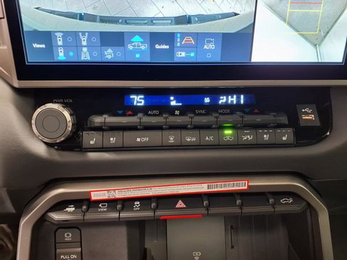 New 2026 Toyota Tundra Platinum image 15