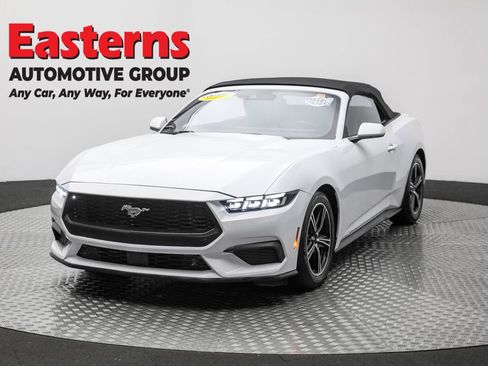 Used 2024 Ford Mustang Premium image 34