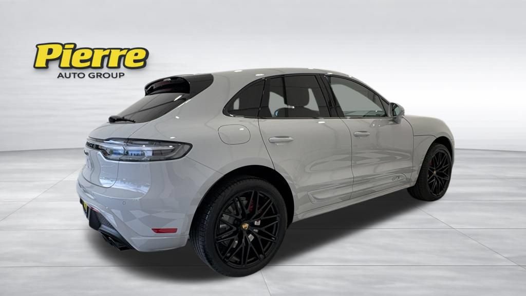 Used 2023 Porsche Macan GTS AWD/4WD image 9