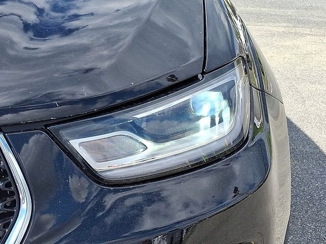 Used 2024 Chrysler Pacifica Touring-L FWD image 9